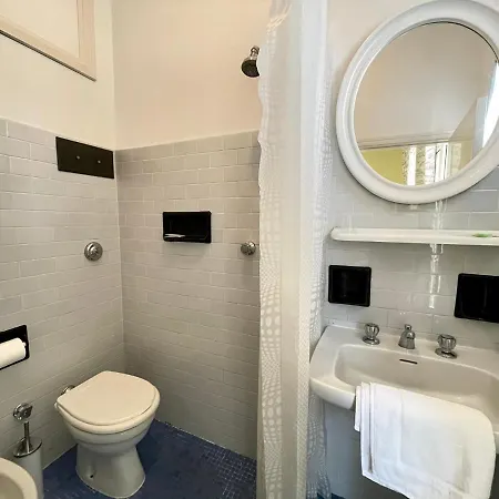 Quisisana 2* Риччоне